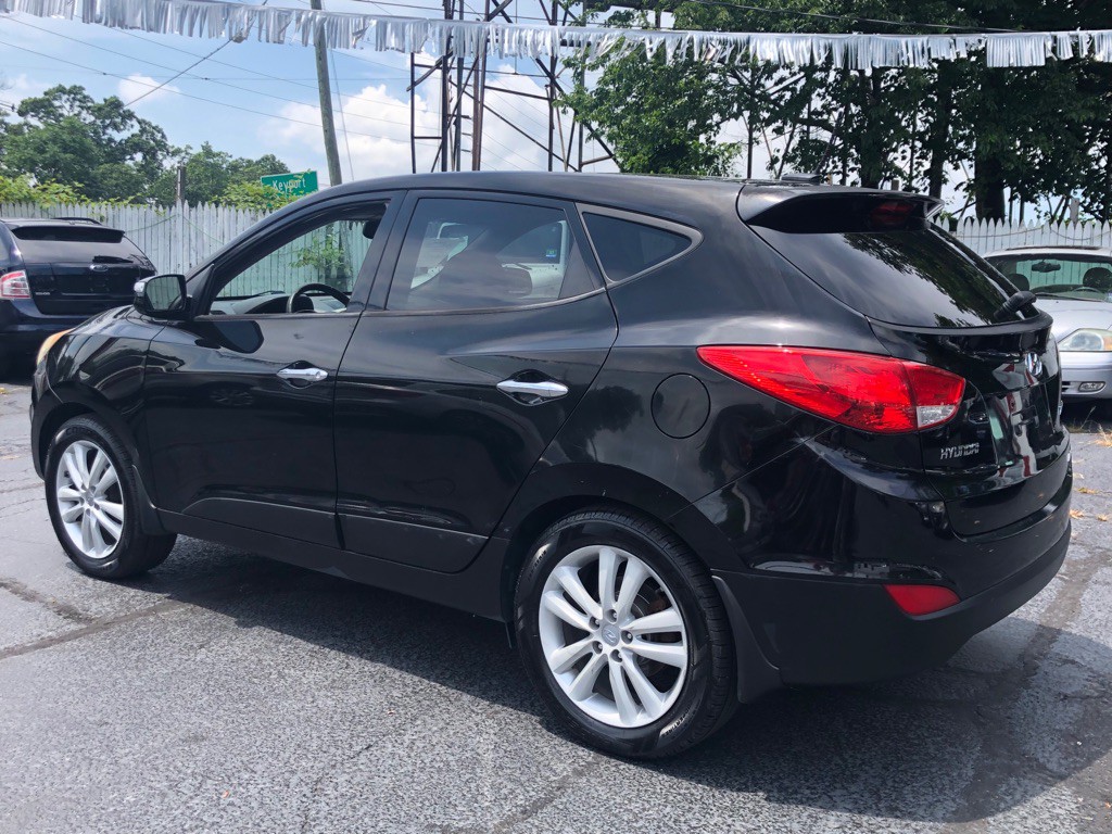 2013 Hyundai Tucson Image 3