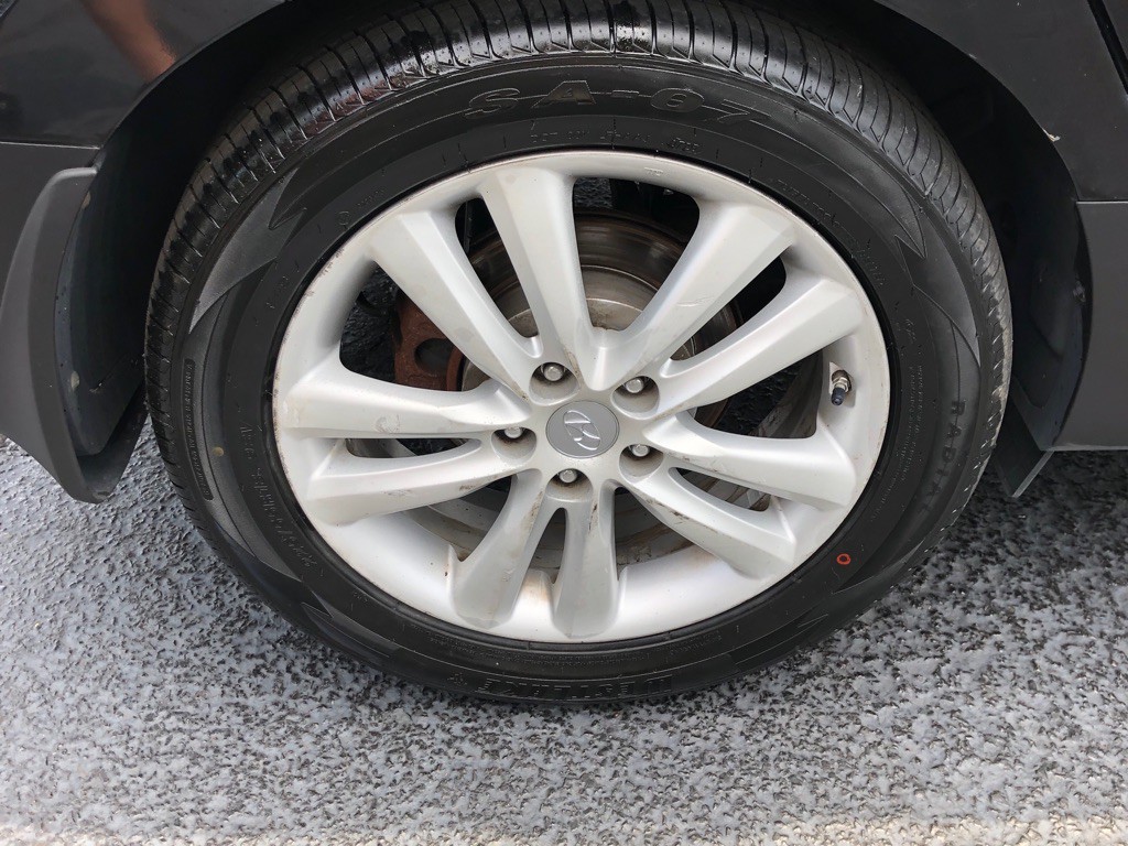 2013 Hyundai Tucson Image 11