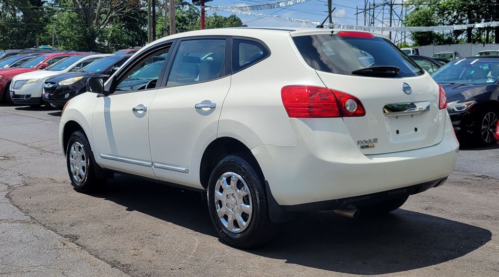 2014 Nissan Rogue Image 4