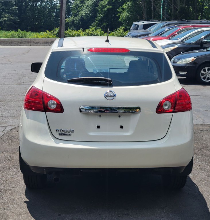 2014 Nissan Rogue Image 8