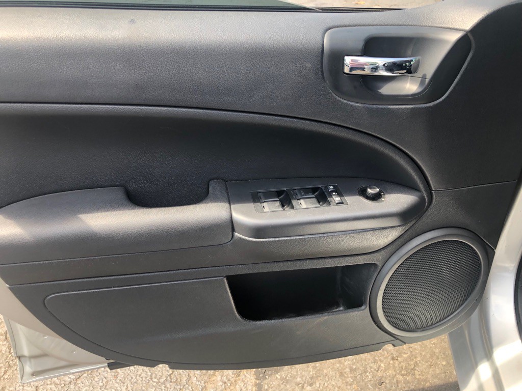 2010 Dodge Caliber Image 22