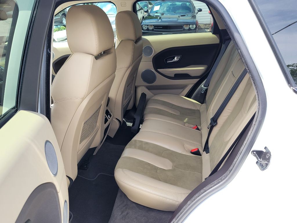 2013 Land Rover Range Rover Evoque Image 12