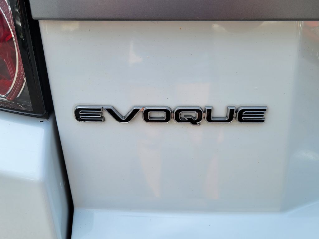 2013 Land Rover Range Rover Evoque Image 13