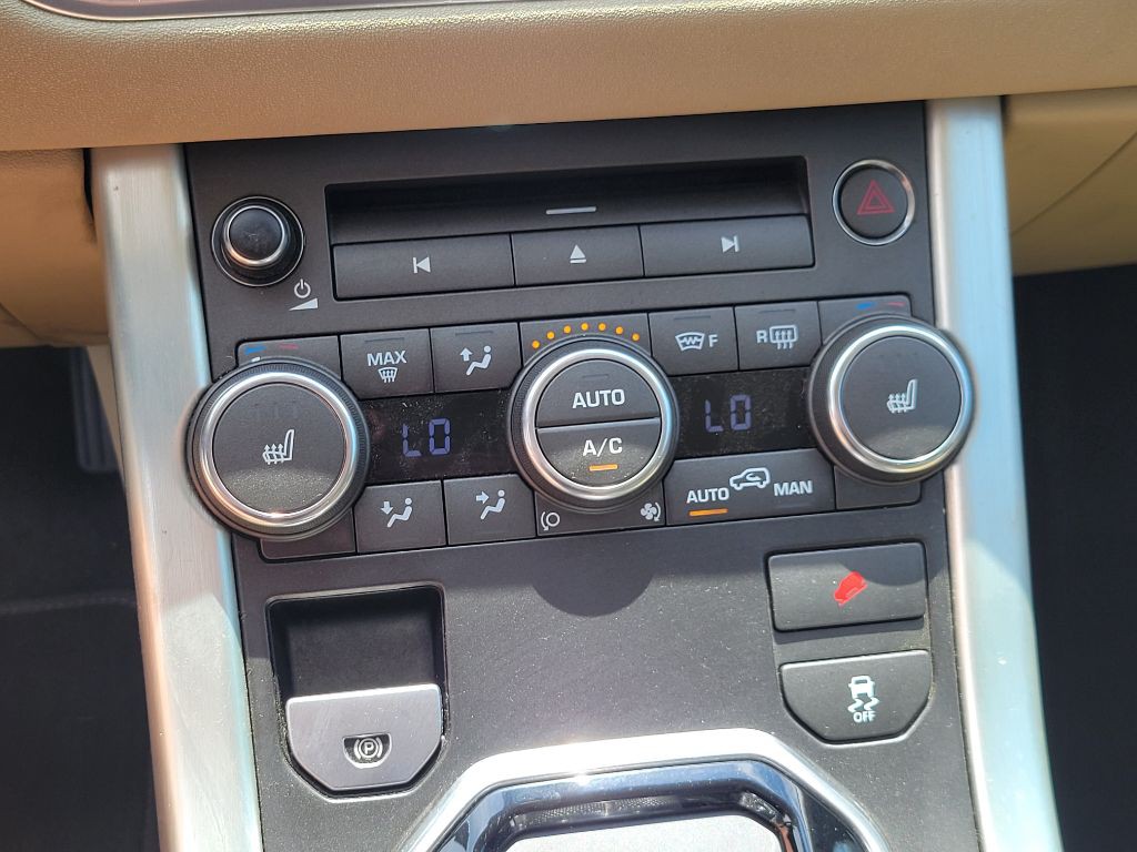 2013 Land Rover Range Rover Evoque Image 21
