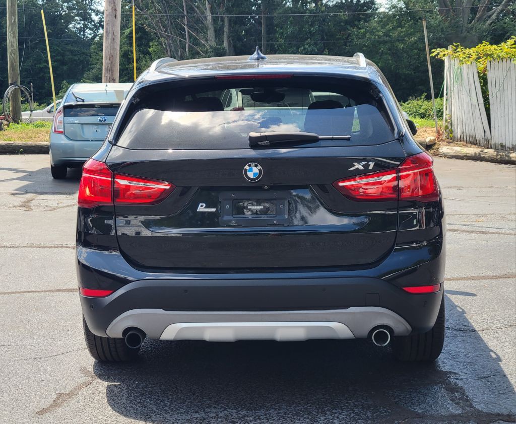 2016 BMW X1 Image 4
