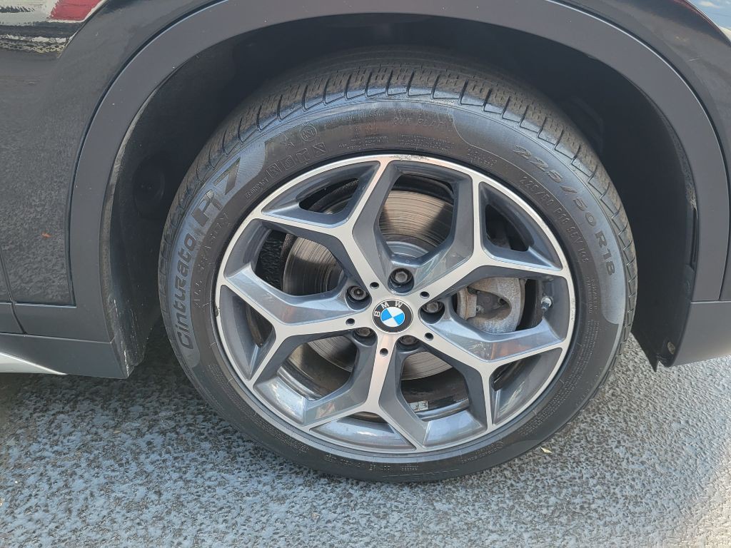 2016 BMW X1 Image 12