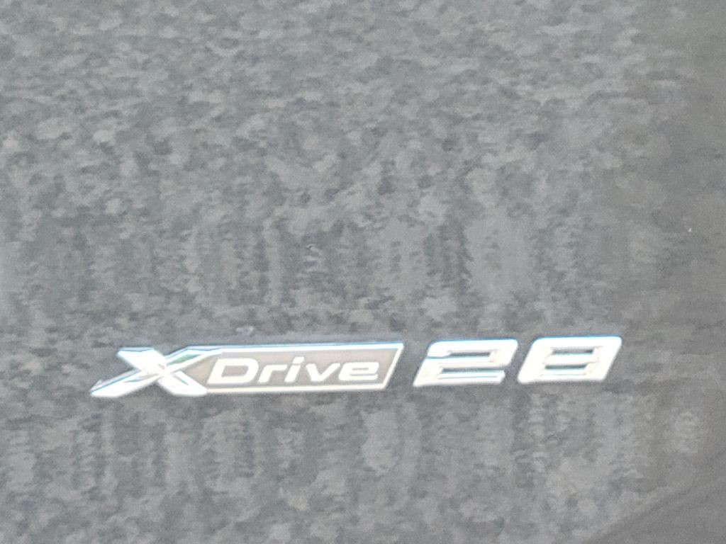 2016 BMW X1 Image 13