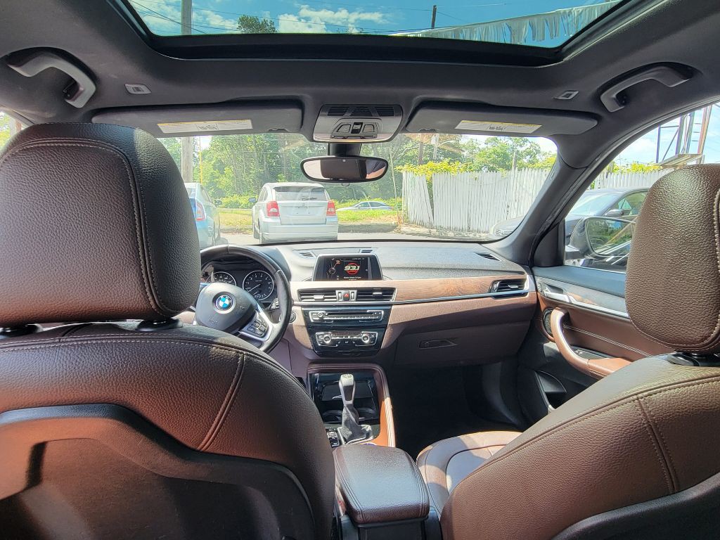 2016 BMW X1 Image 19