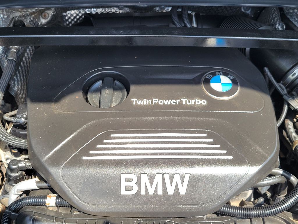 2016 BMW X1 Image 35
