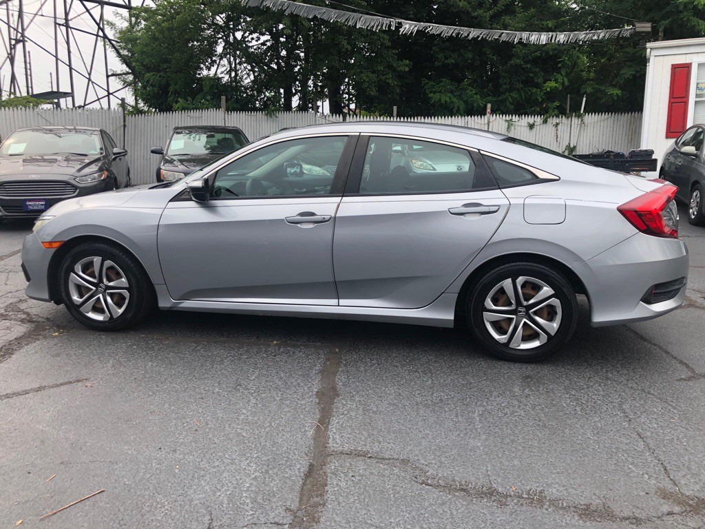 2016 Honda Civic Image 8