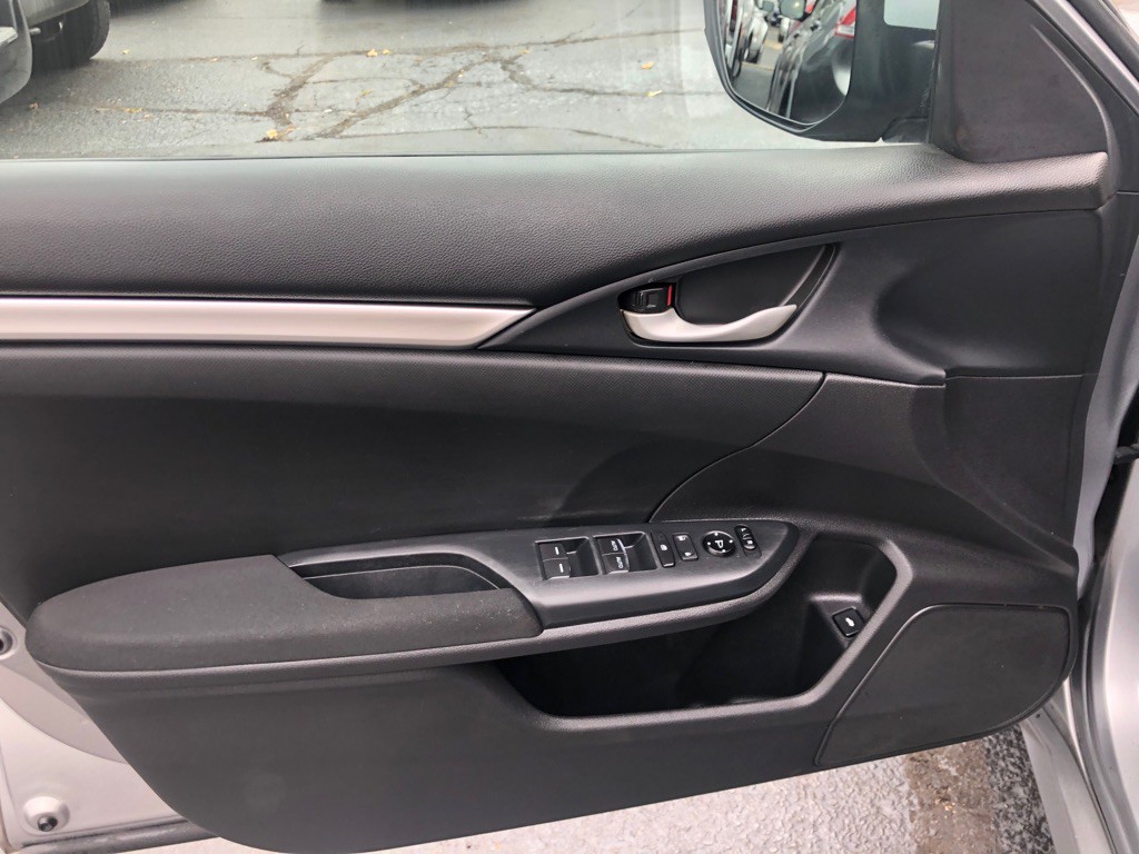 2016 Honda Civic Image 13
