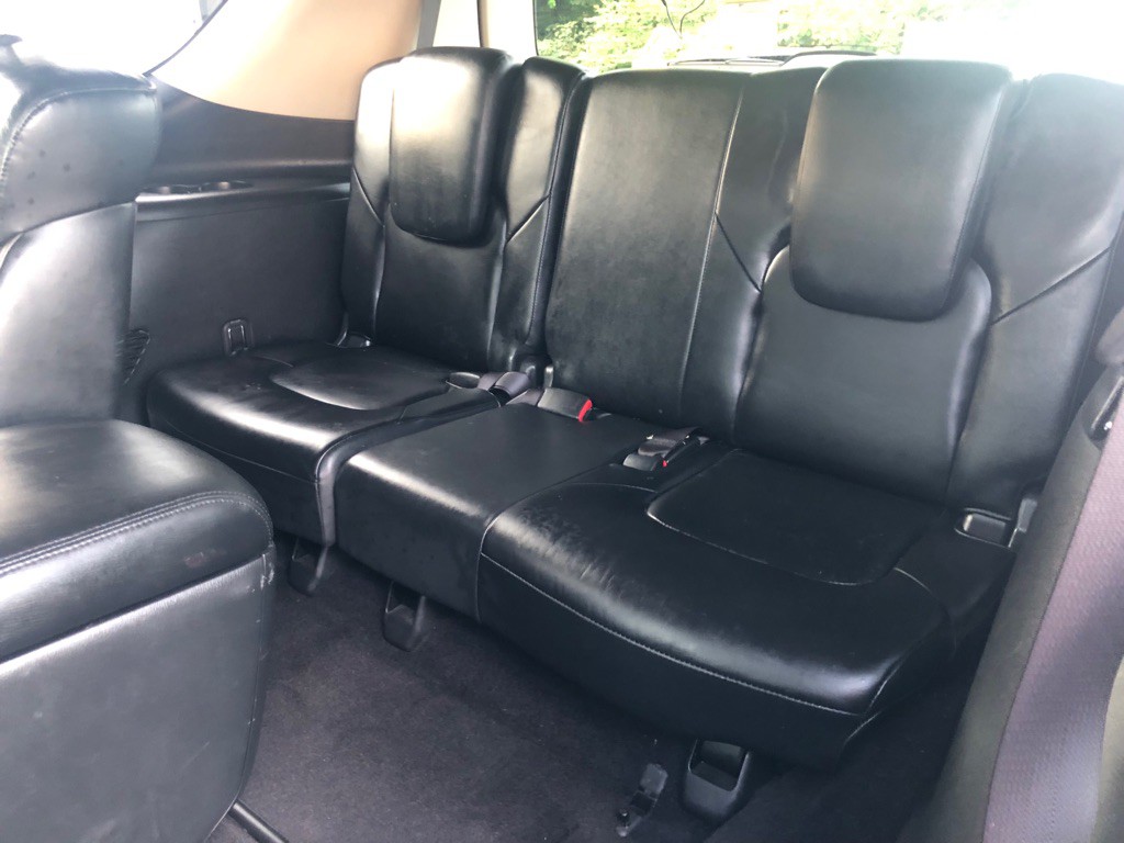 2011 INFINITI QX56 Image 27