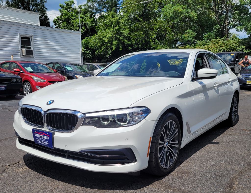 2020 BMW 5 Series Image 1