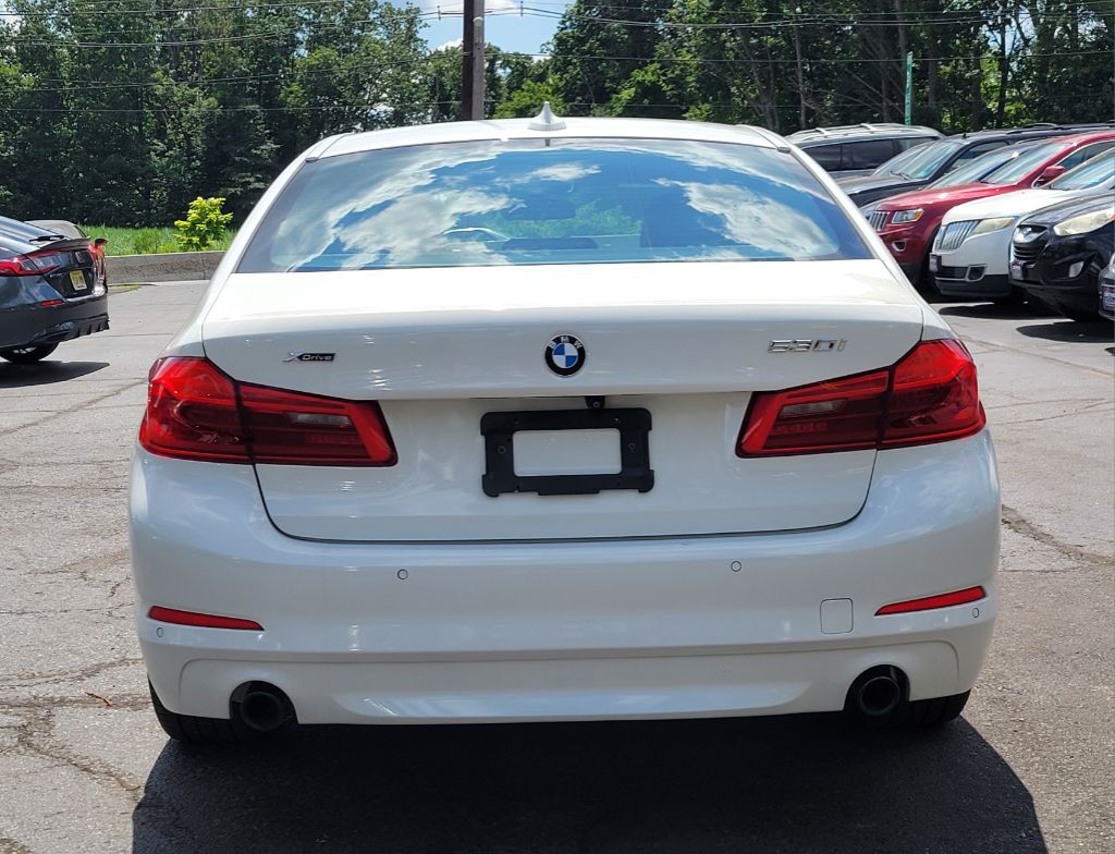 2020 BMW 5 Series Image 3