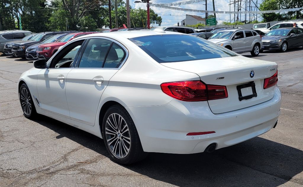 2020 BMW 5 Series Image 5