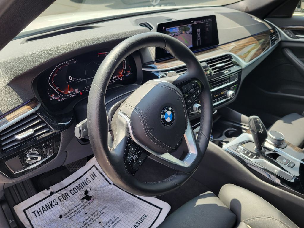 2020 BMW 5 Series Image 15