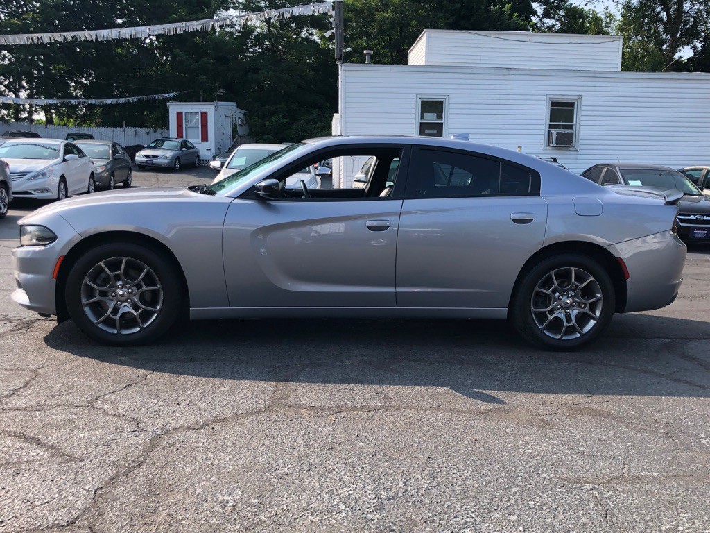 2017 Dodge Charger Image 4