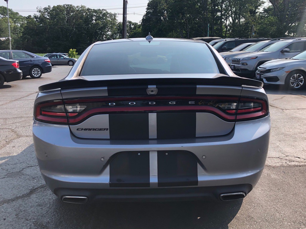 2017 Dodge Charger Image 6