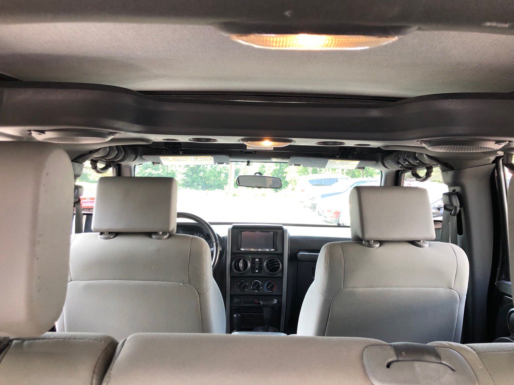 2009 Jeep Wrangler Unlimited Image 25