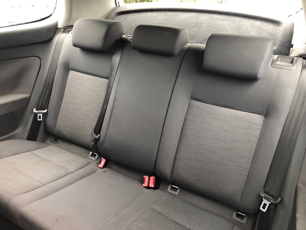 2007 Volkswagen Rabbit Image 13