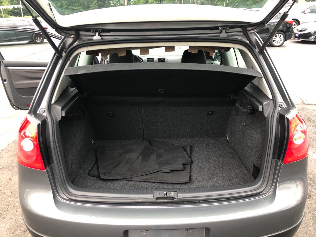 2007 Volkswagen Rabbit Image 18