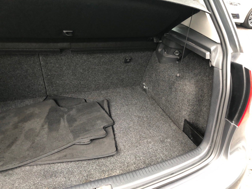 2007 Volkswagen Rabbit Image 19