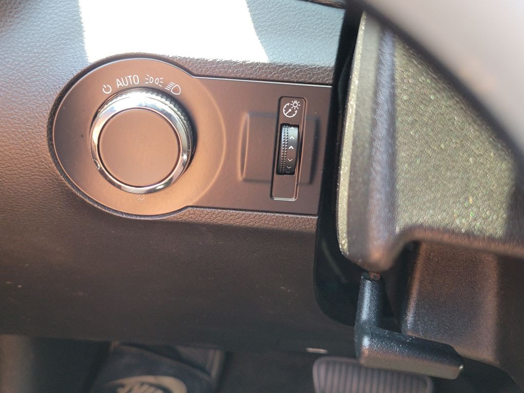 2012 Chevrolet Camaro Image 21