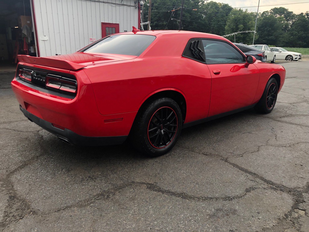 2018 Dodge Challenger Image 7