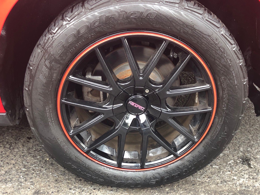 2018 Dodge Challenger Image 12