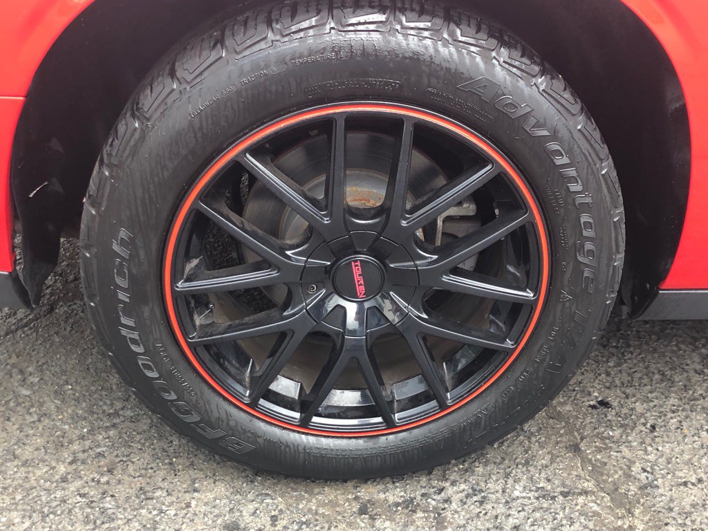 2018 Dodge Challenger Image 13