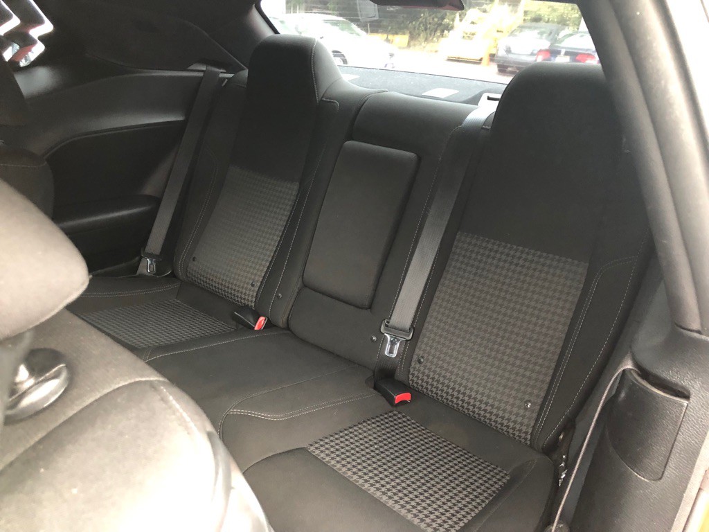 2018 Dodge Challenger Image 19