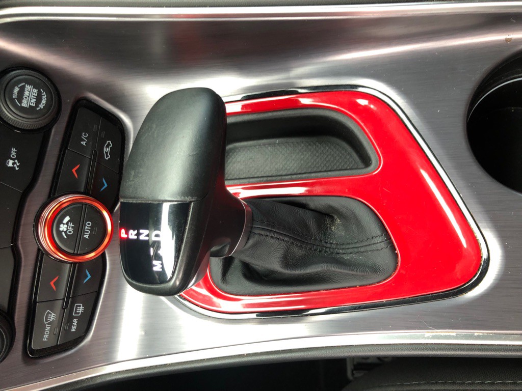 2018 Dodge Challenger Image 25
