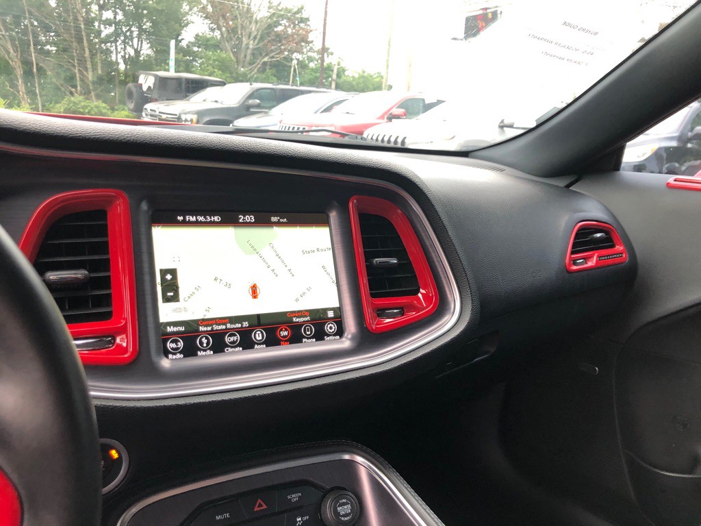 2018 Dodge Challenger Image 26