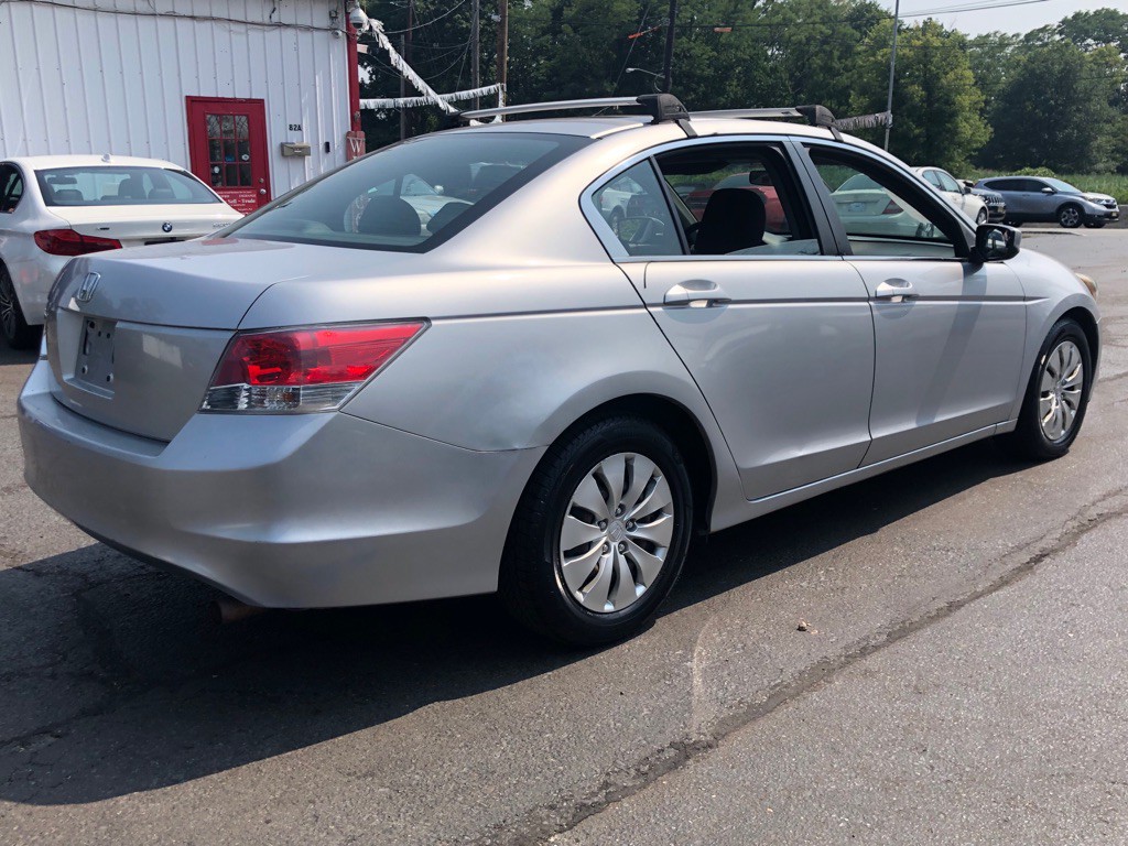 2010 Honda Accord Image 5