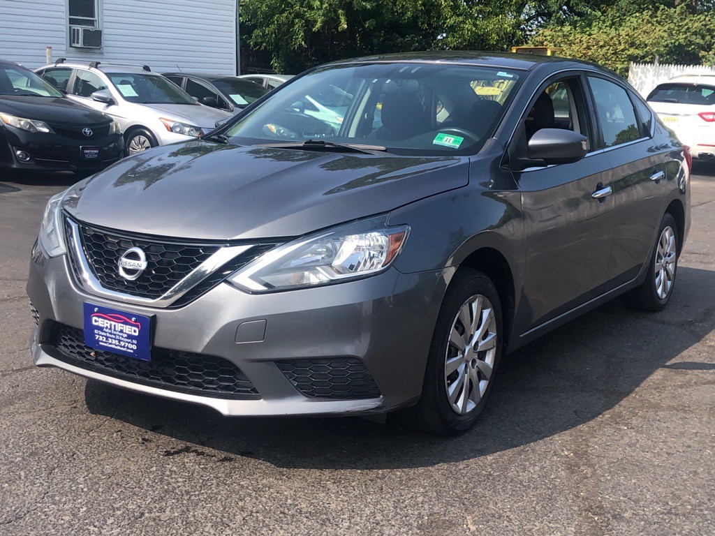 2016 Nissan Sentra Image 1