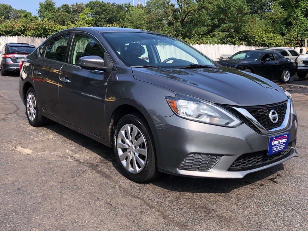 2016 Nissan Sentra Image 8