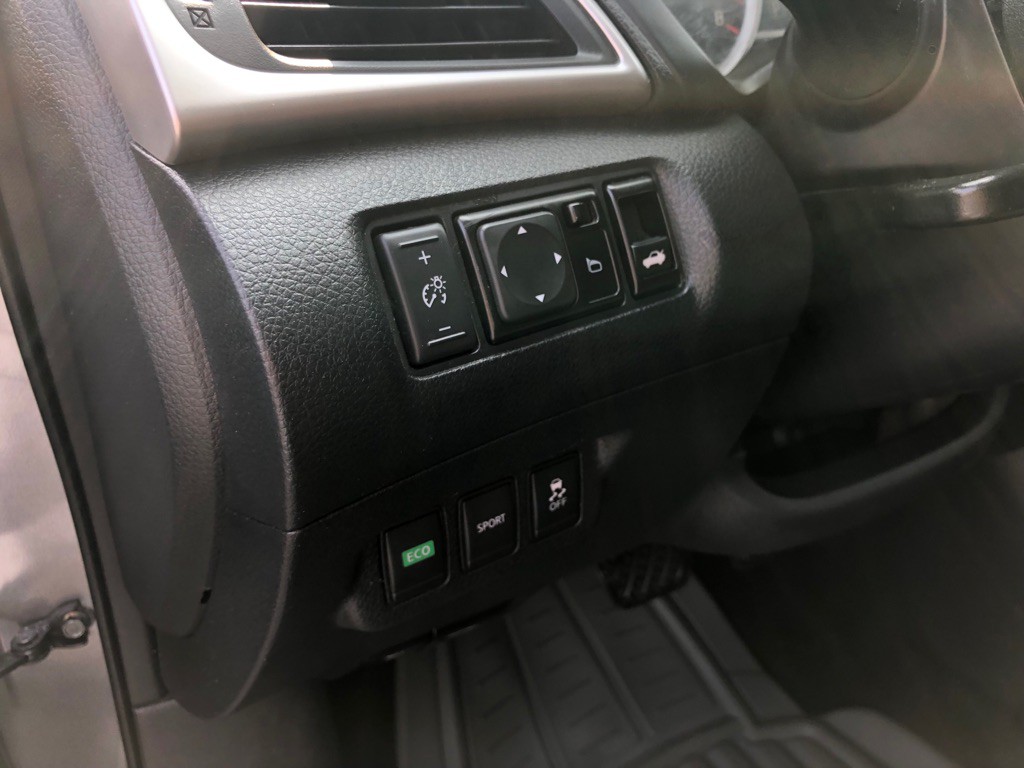 2016 Nissan Sentra Image 20
