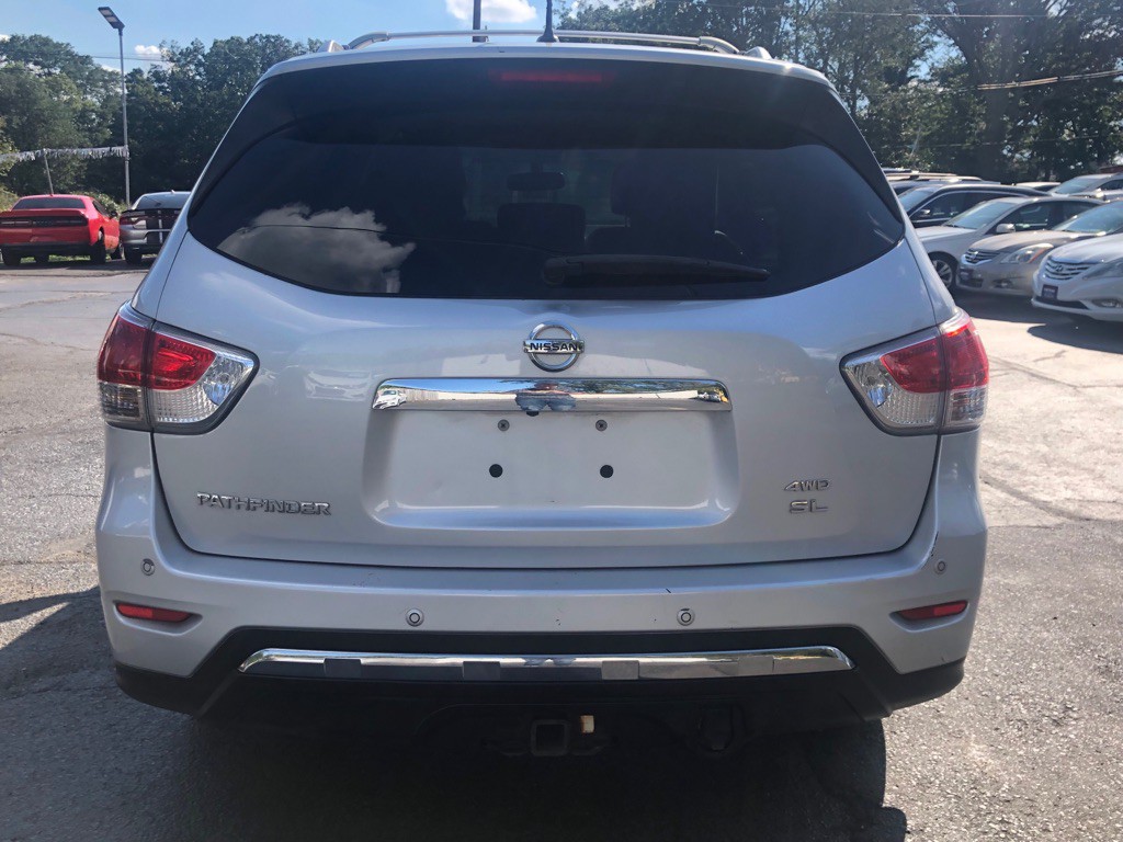 2013 Nissan Pathfinder Image 4