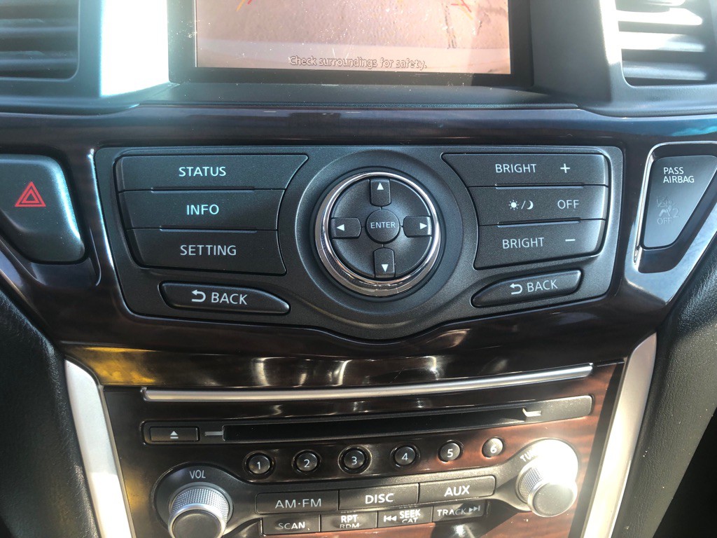 2013 Nissan Pathfinder Image 28