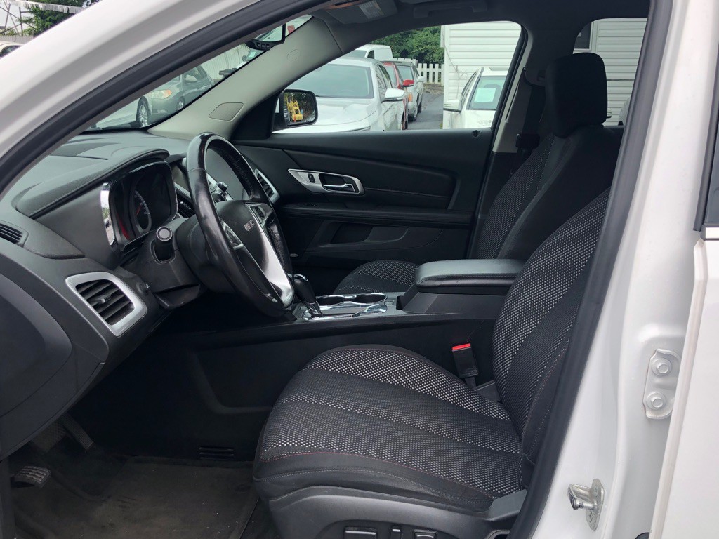 2017 GMC Terrain Image 13