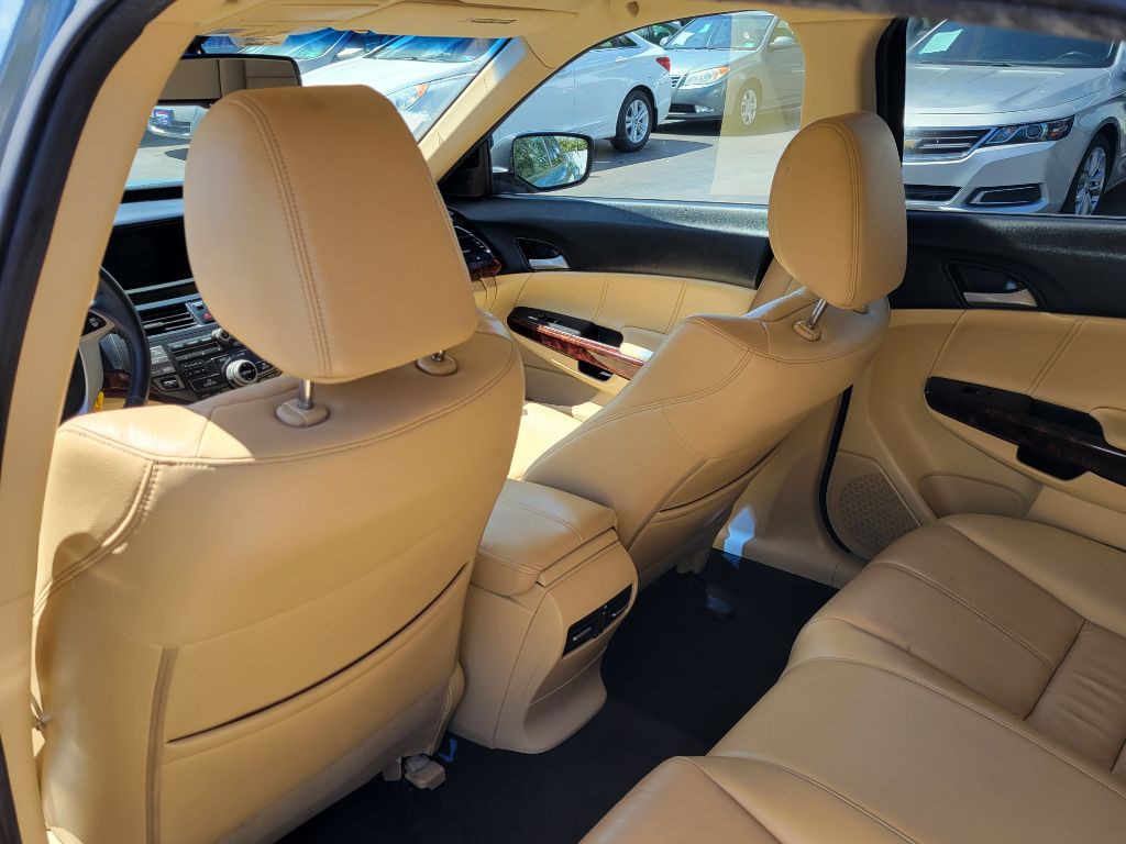 2010 Honda Crosstour Image 19