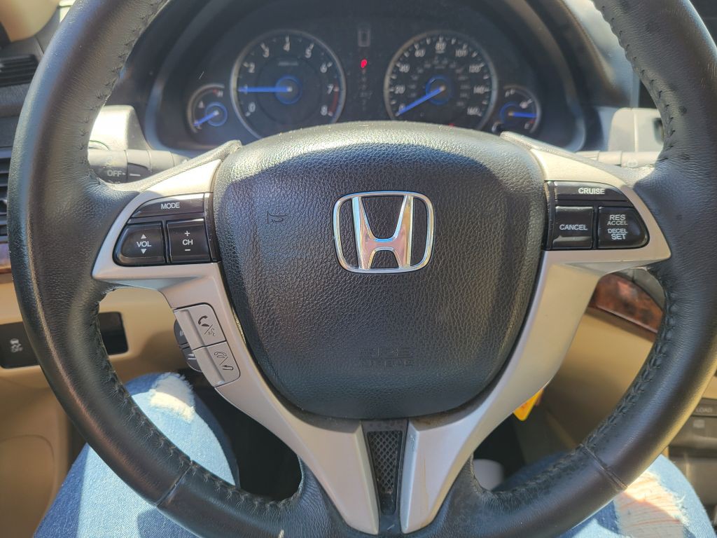 2010 Honda Crosstour Image 23