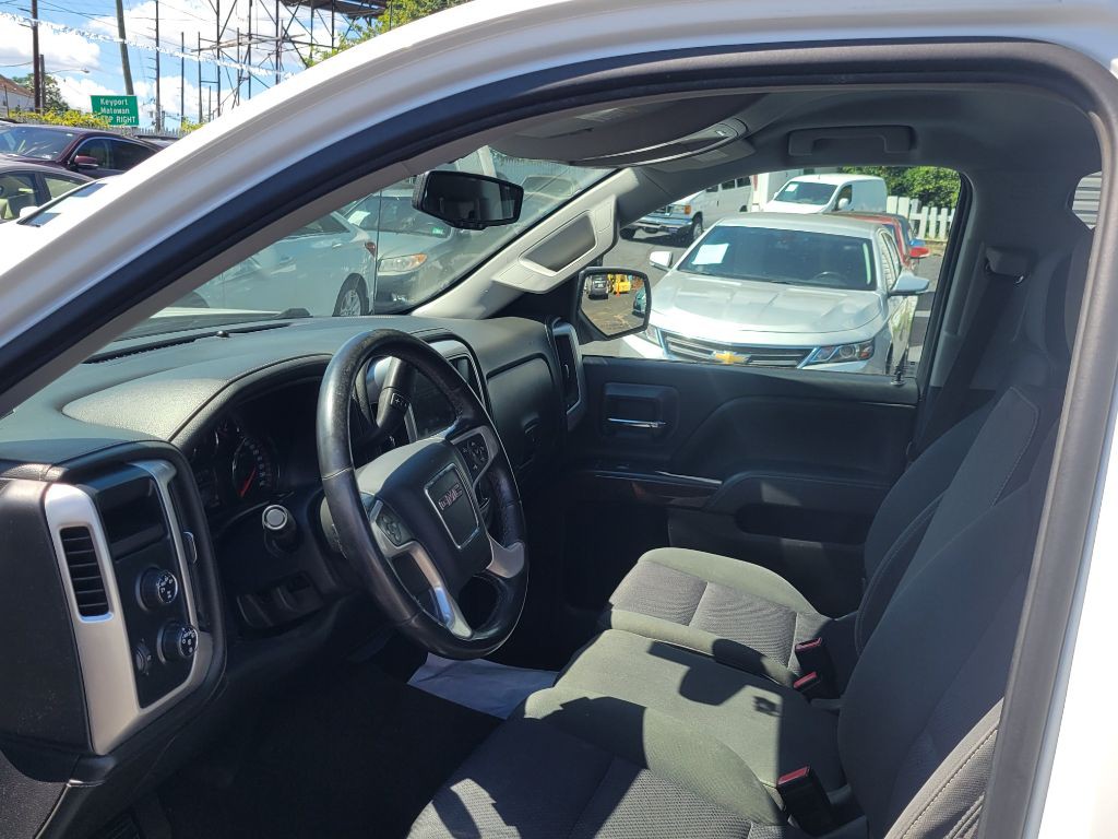 2015 GMC Sierra Image 10