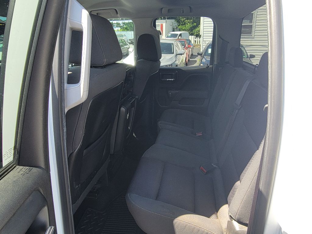 2015 GMC Sierra Image 11
