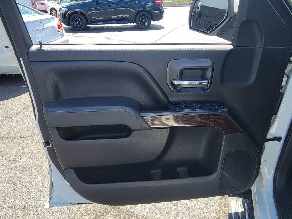 2015 GMC Sierra Image 12