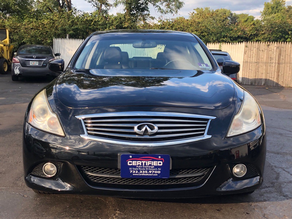 2013 INFINITI G37 Image 2