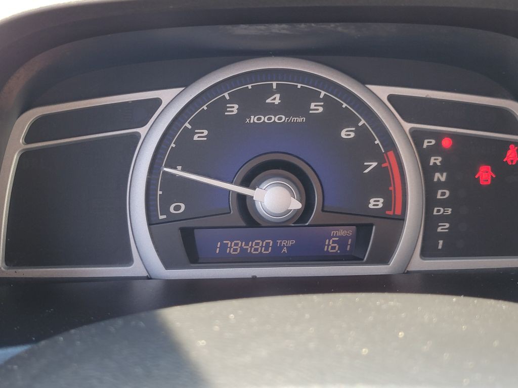 2010 Honda Civic Image 25