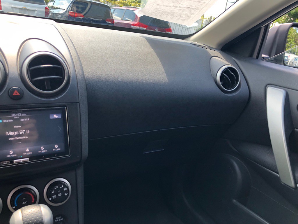 2010 Nissan Rogue Image 22