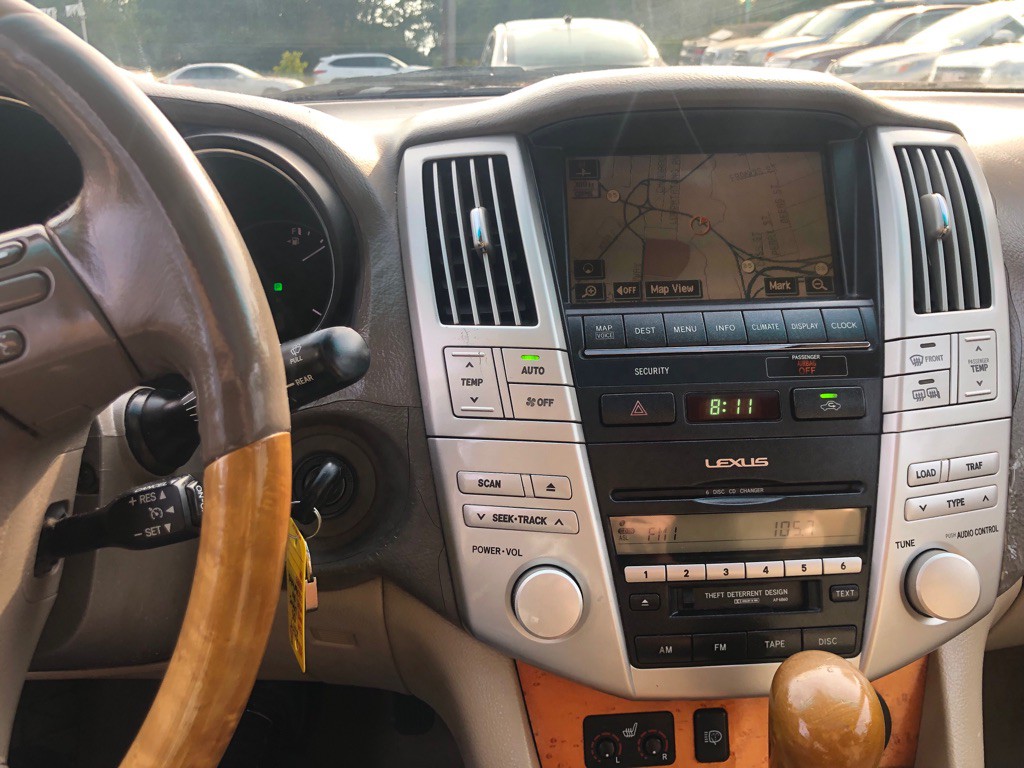 2005 Lexus RX Image 28