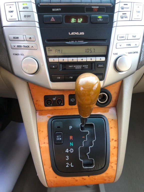 2005 Lexus RX Image 29